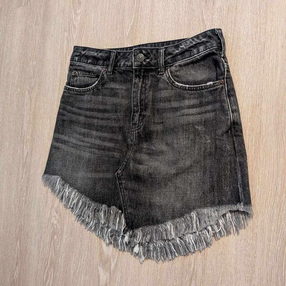 Free People Skirt Women's 25 Bailey Maverick Raw Hem Frayed Denim